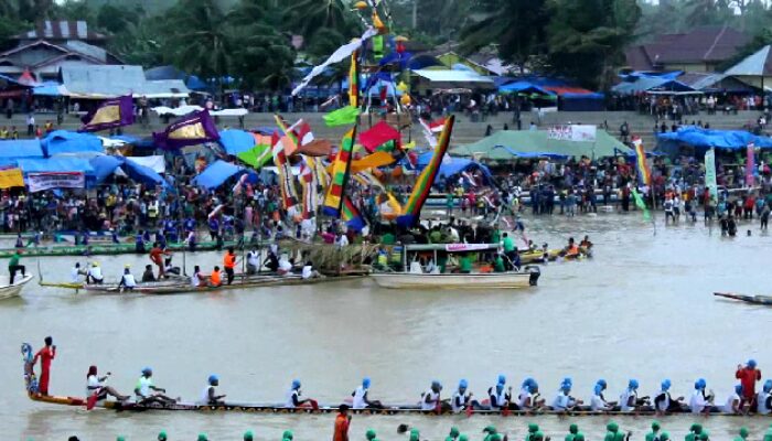 Pembukaan Festival Pacu Jalur Kuansing 2026