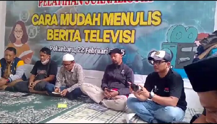 IJTI Riau Bermunajat “Mengetuk Pintu Langit” untuk Keselamatan 5 Jurnalis Hilang saat Peliputan Erupsi Gunung Anak Krakatau
